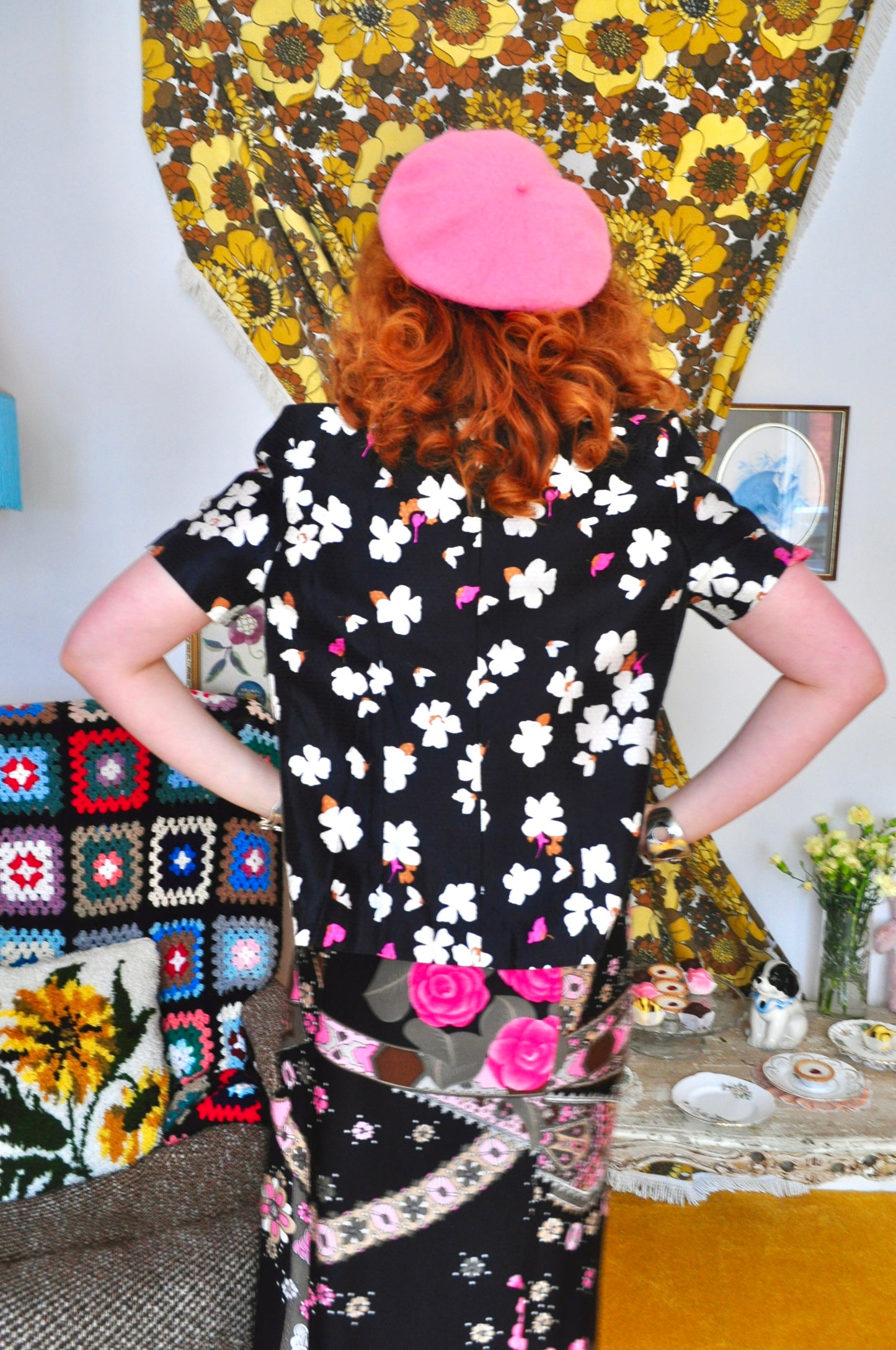 Vintage 80s Black Floral Short Sleeve Jacket