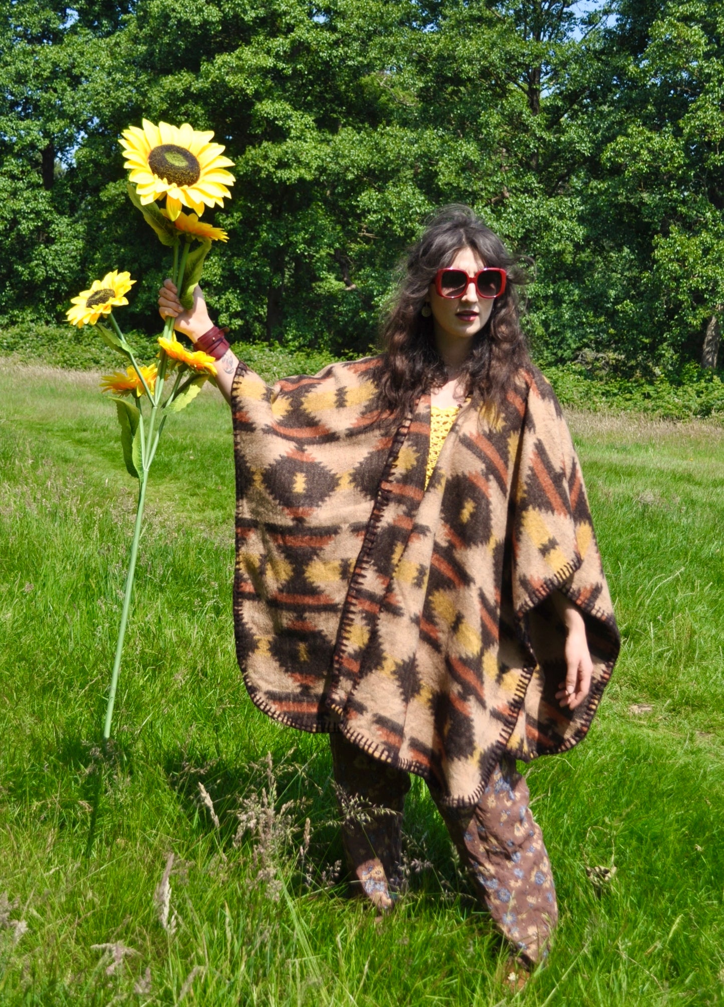 Vintage 70s Brown Aztec Print Shawl