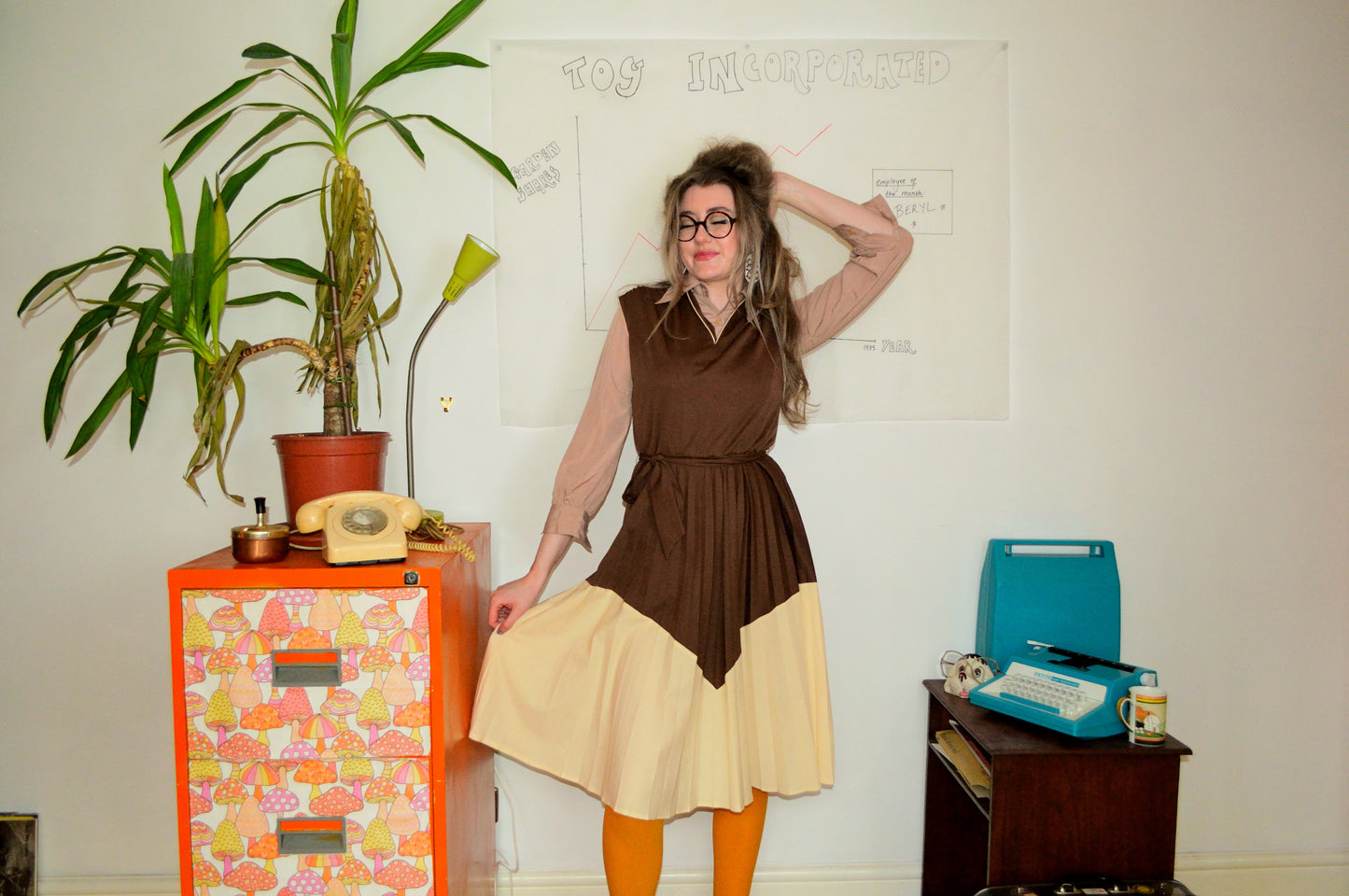 Vintage 70s Brown and Cream Fit and Flare Dress