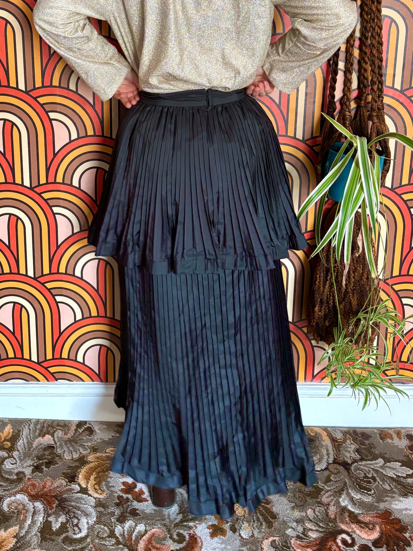 Vintage Black Pleated Layered Maxi Skirt