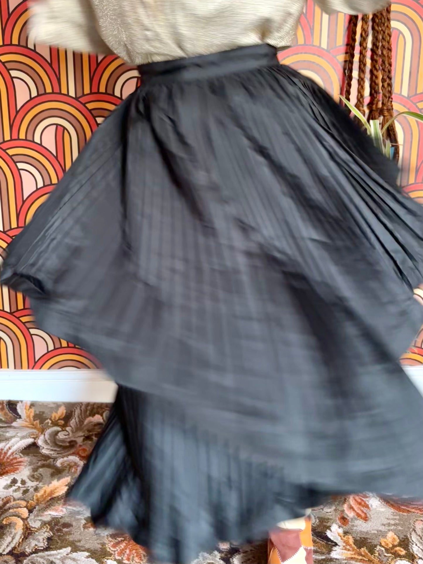 Vintage Black Pleated Layered Maxi Skirt