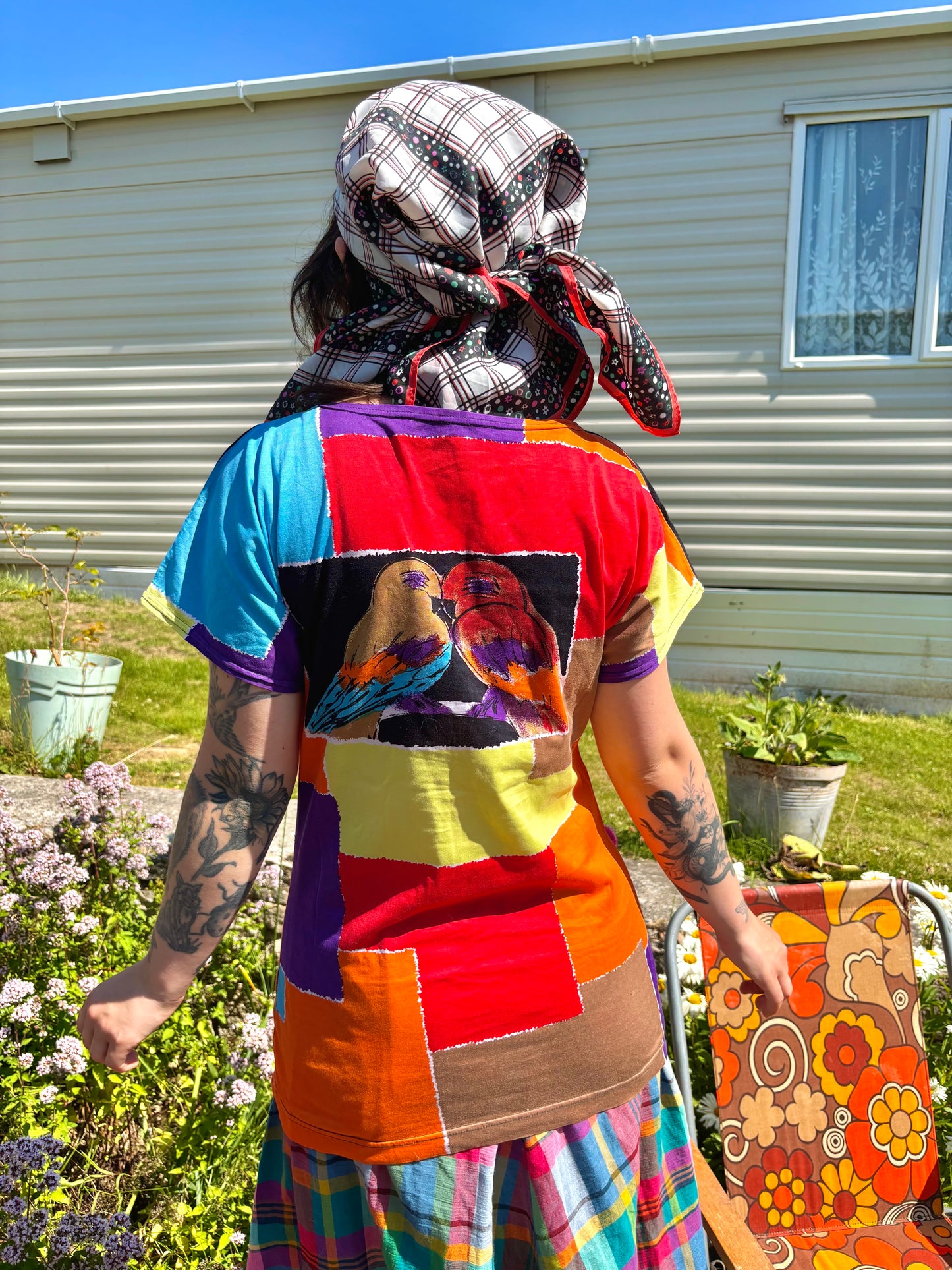 Vintage 70s 80s Abstract Novelty T-Shirt