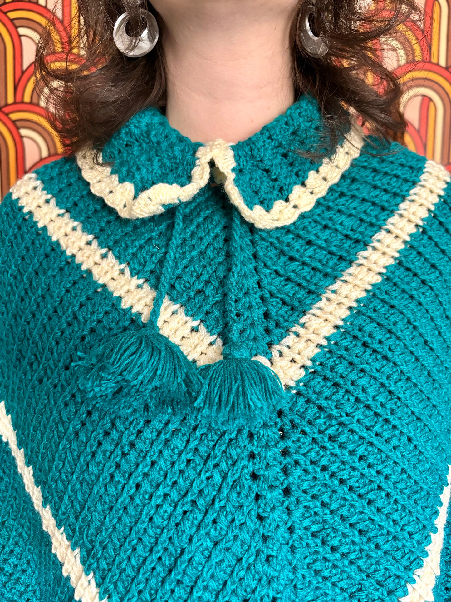 Vintage 70s Turquoise Knitted Poncho