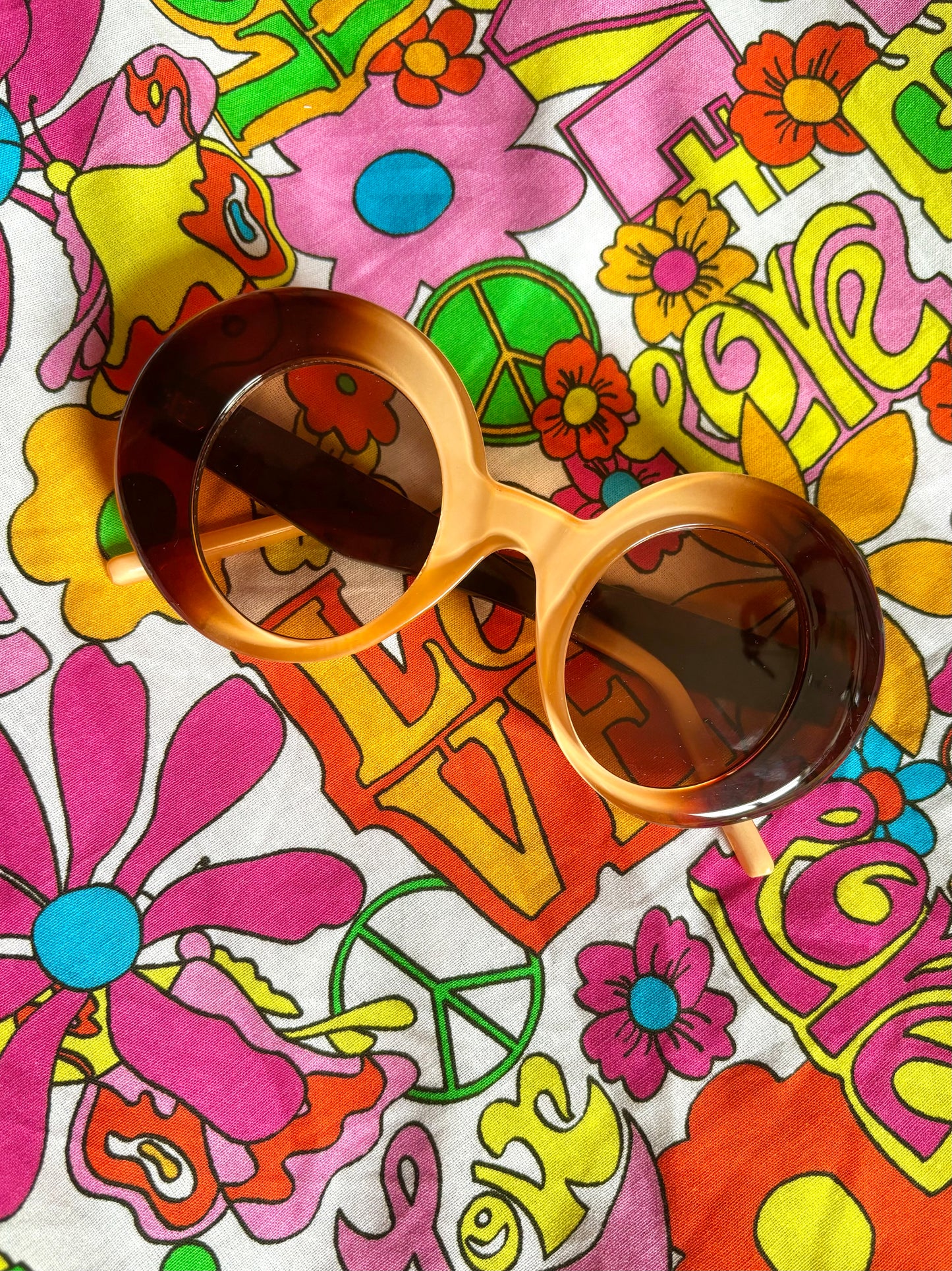 Love Street Oversized Circle Sunglasses
