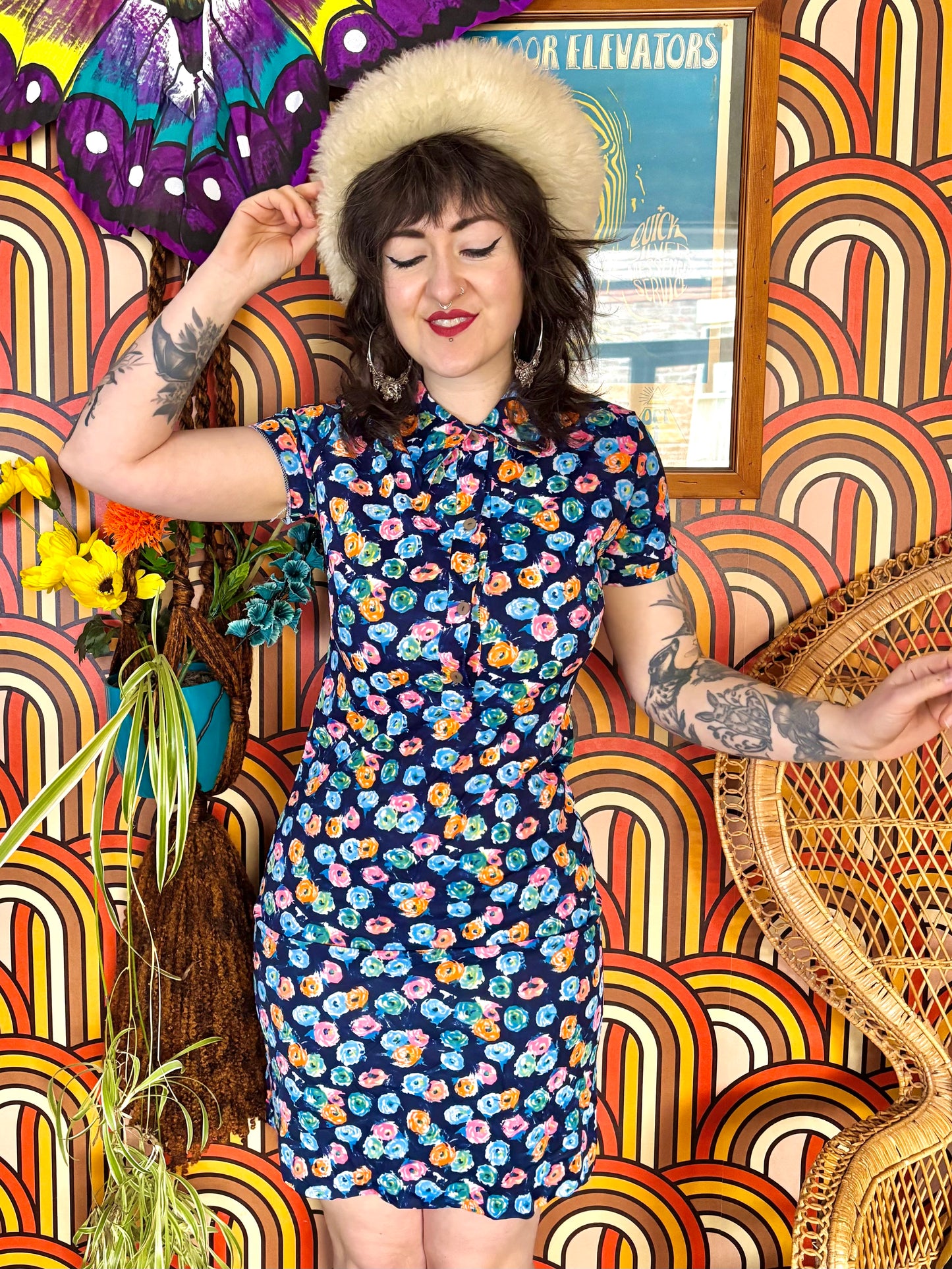 Kitsch Inn Vintage 70s Navy Floral Dress