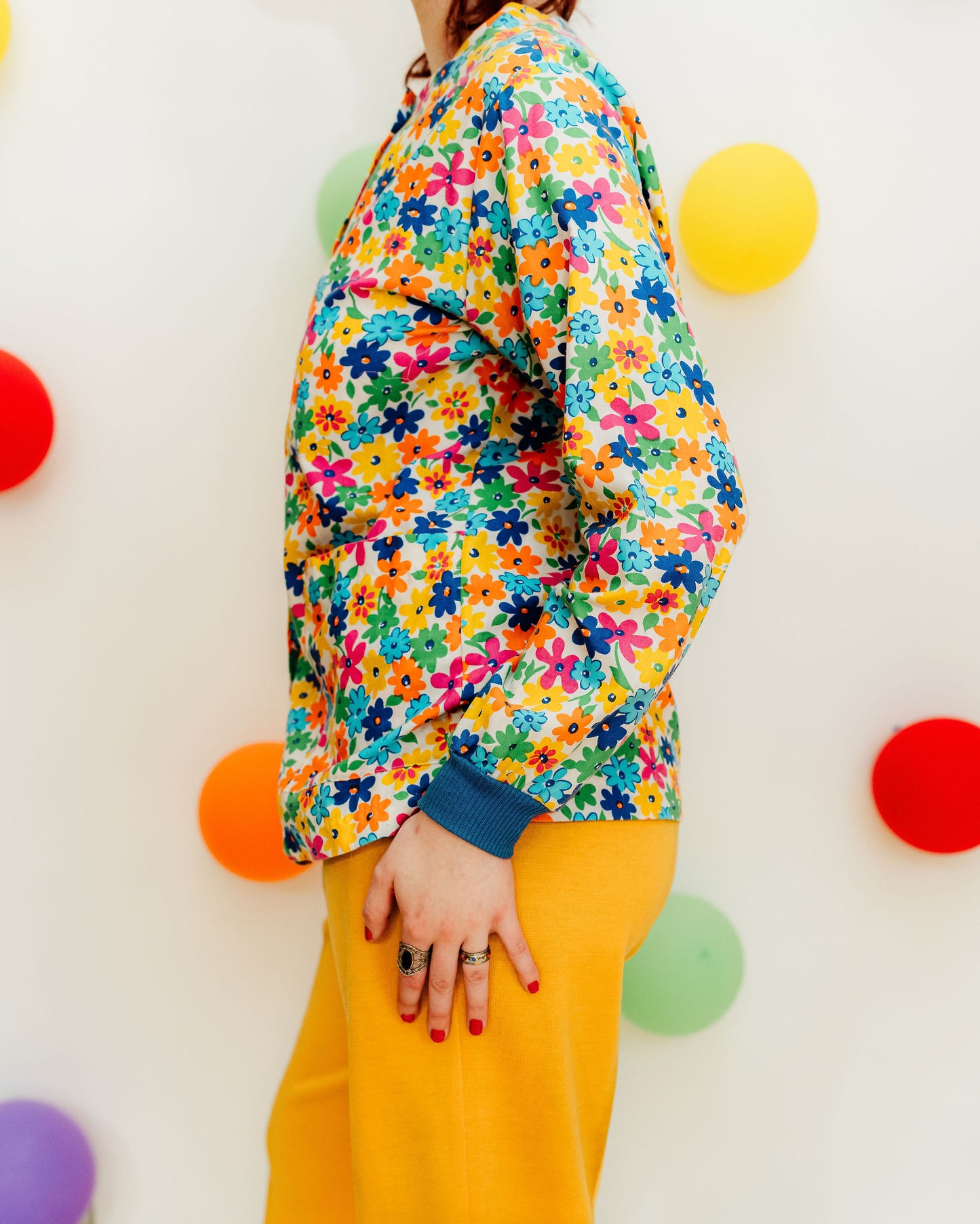 Vintage 80s Rainbow Daisy Print Shirt