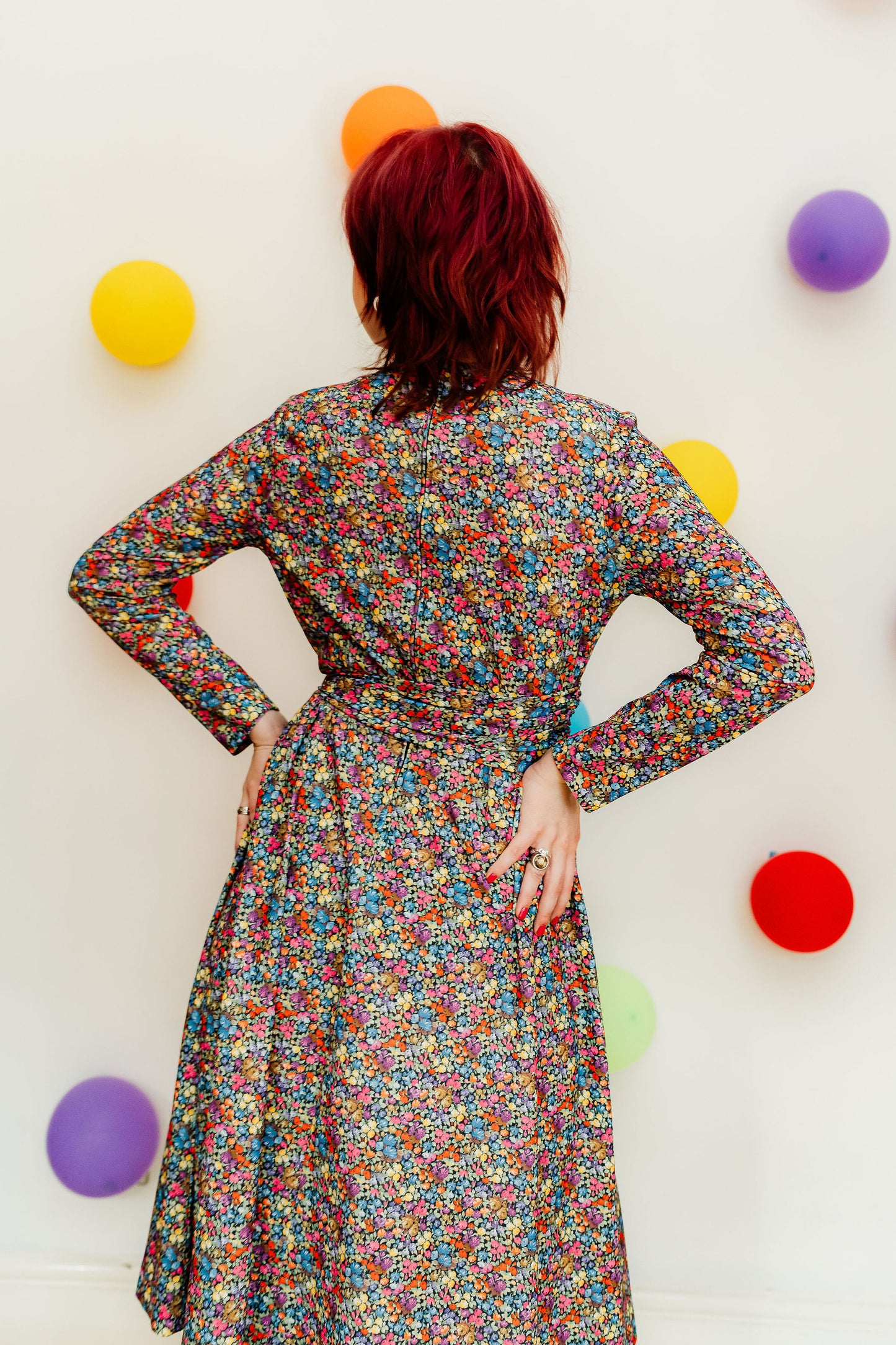 Vintage 70s Colourful Delicate Floral Midi Dress