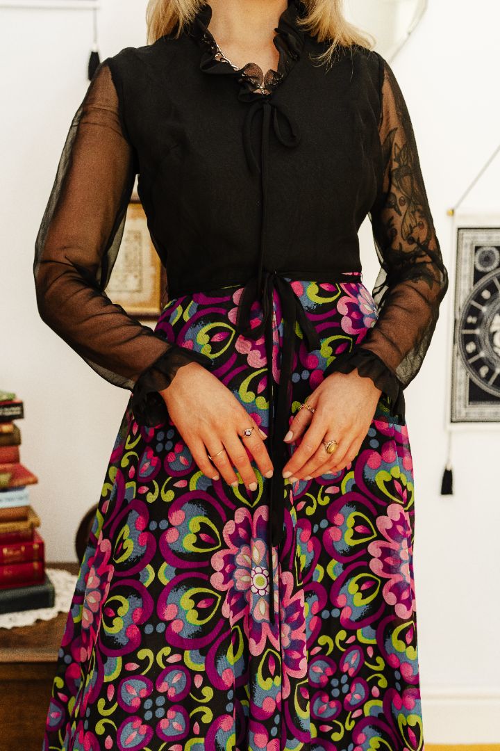 Vintage 70s Black and Purple Psychedelic Print Maxi Dress