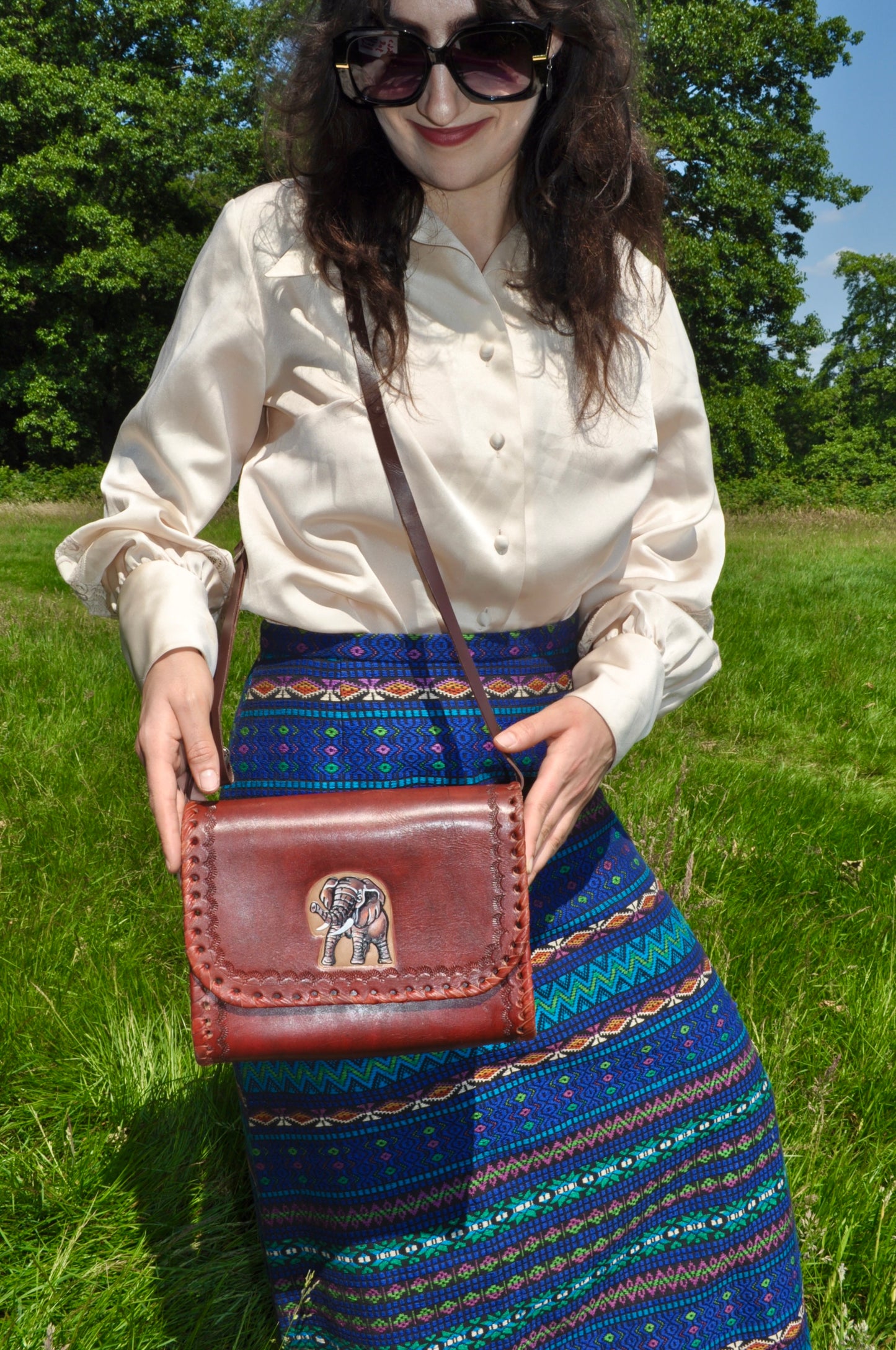 Vintage 70s Brown Leather Elephant Bag