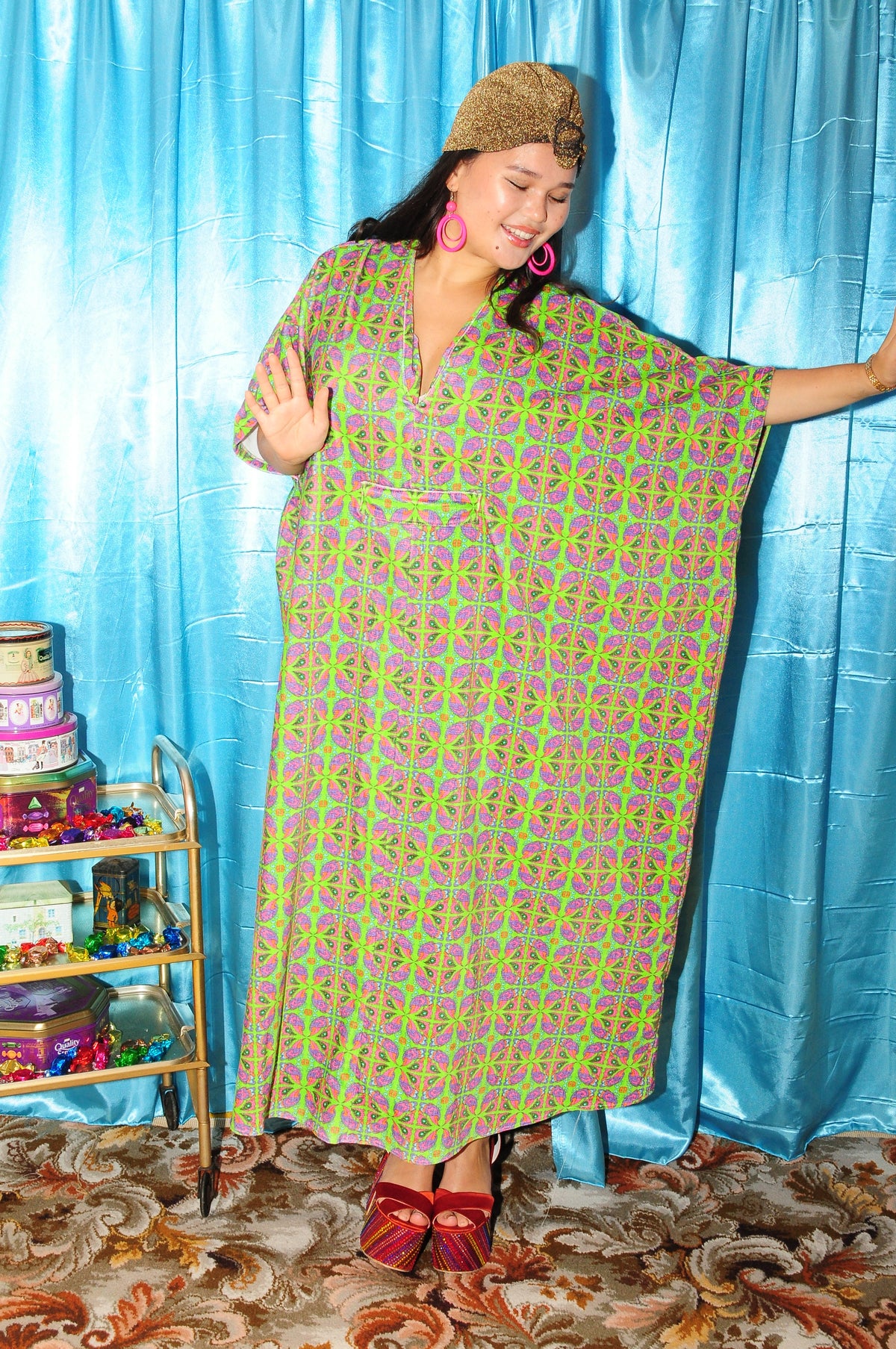 The Sweet Tin Kaftan