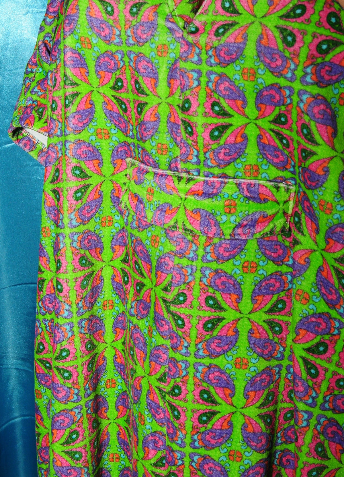 The Sweet Tin Kaftan