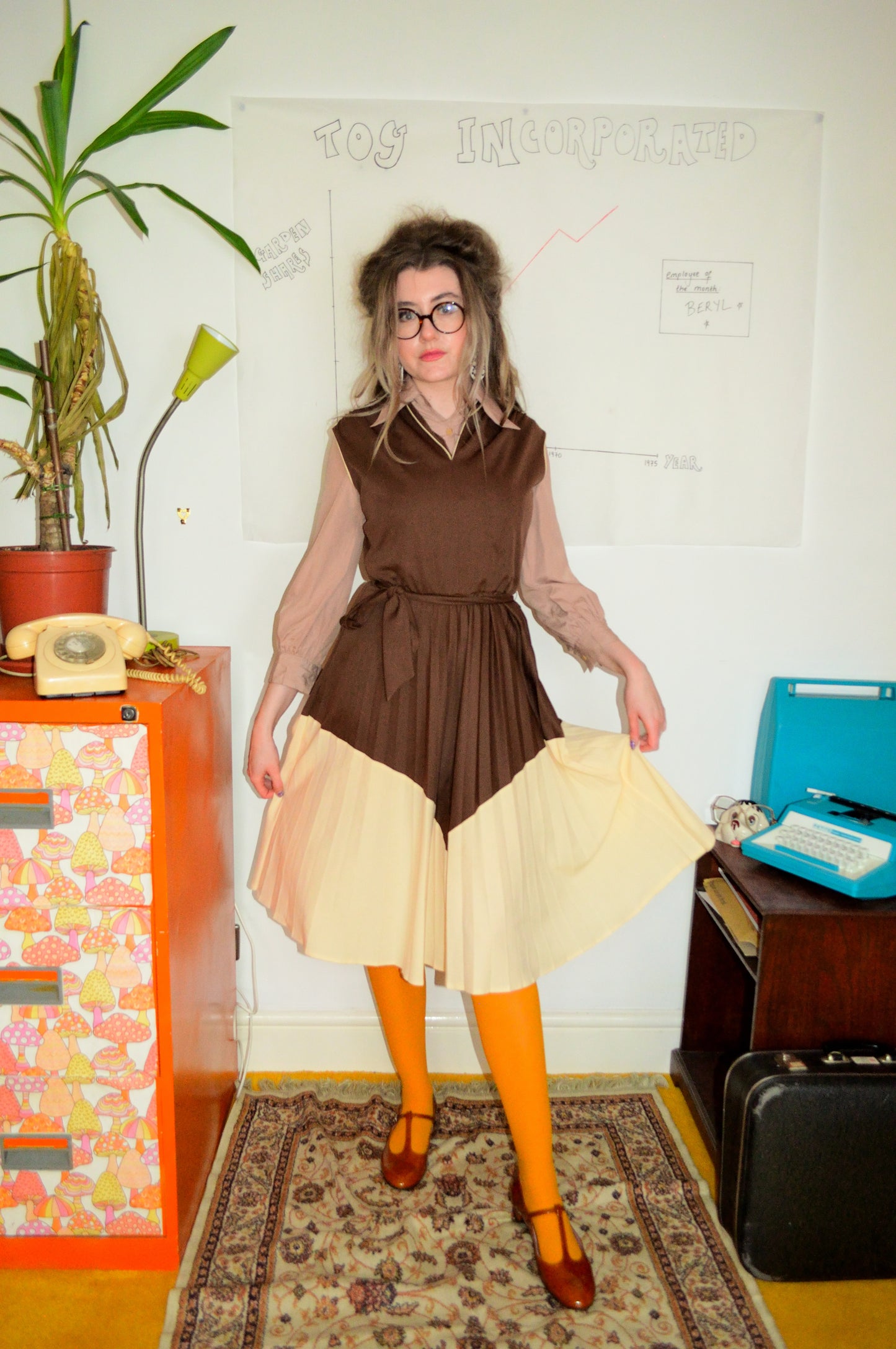 Vintage 70s Brown and Cream Fit and Flare Dress