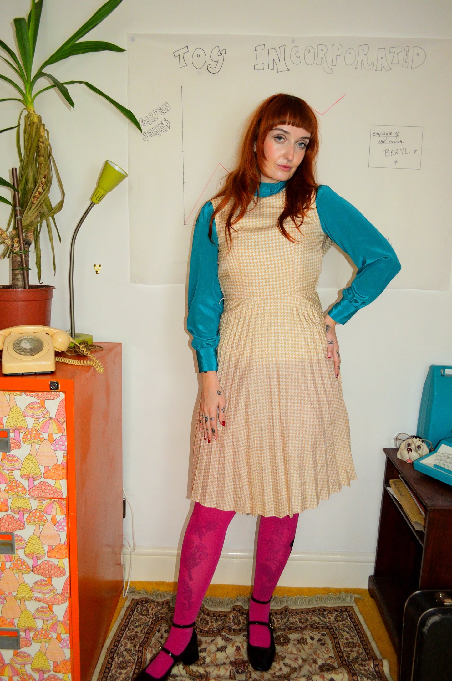 Vintage 60s Tom & Tina Cream Houndstooth Dress