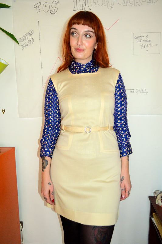 Vintage 60s Cream O Ring Knee Dress