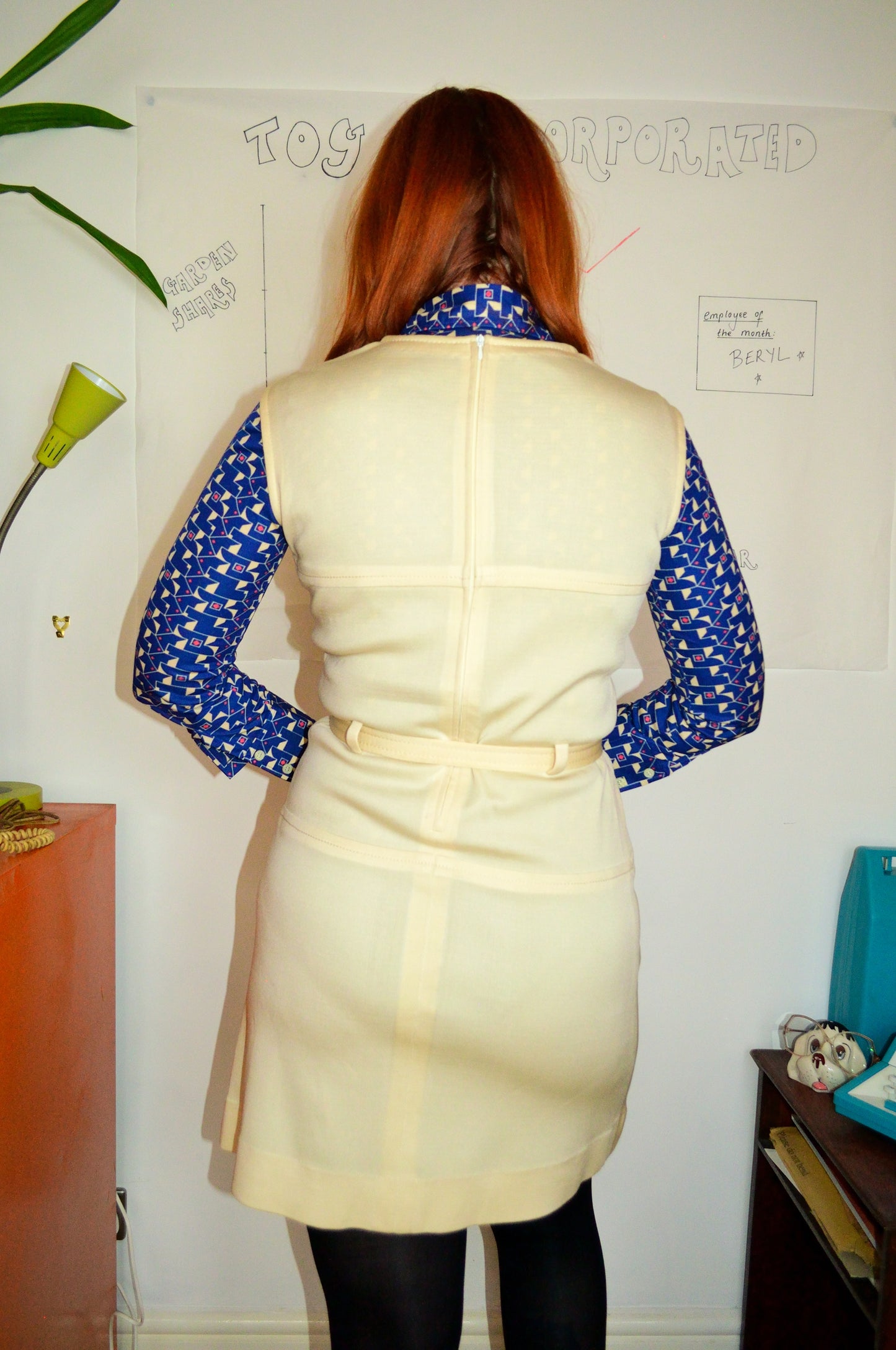 Vintage 60s Cream O Ring Knee Dress