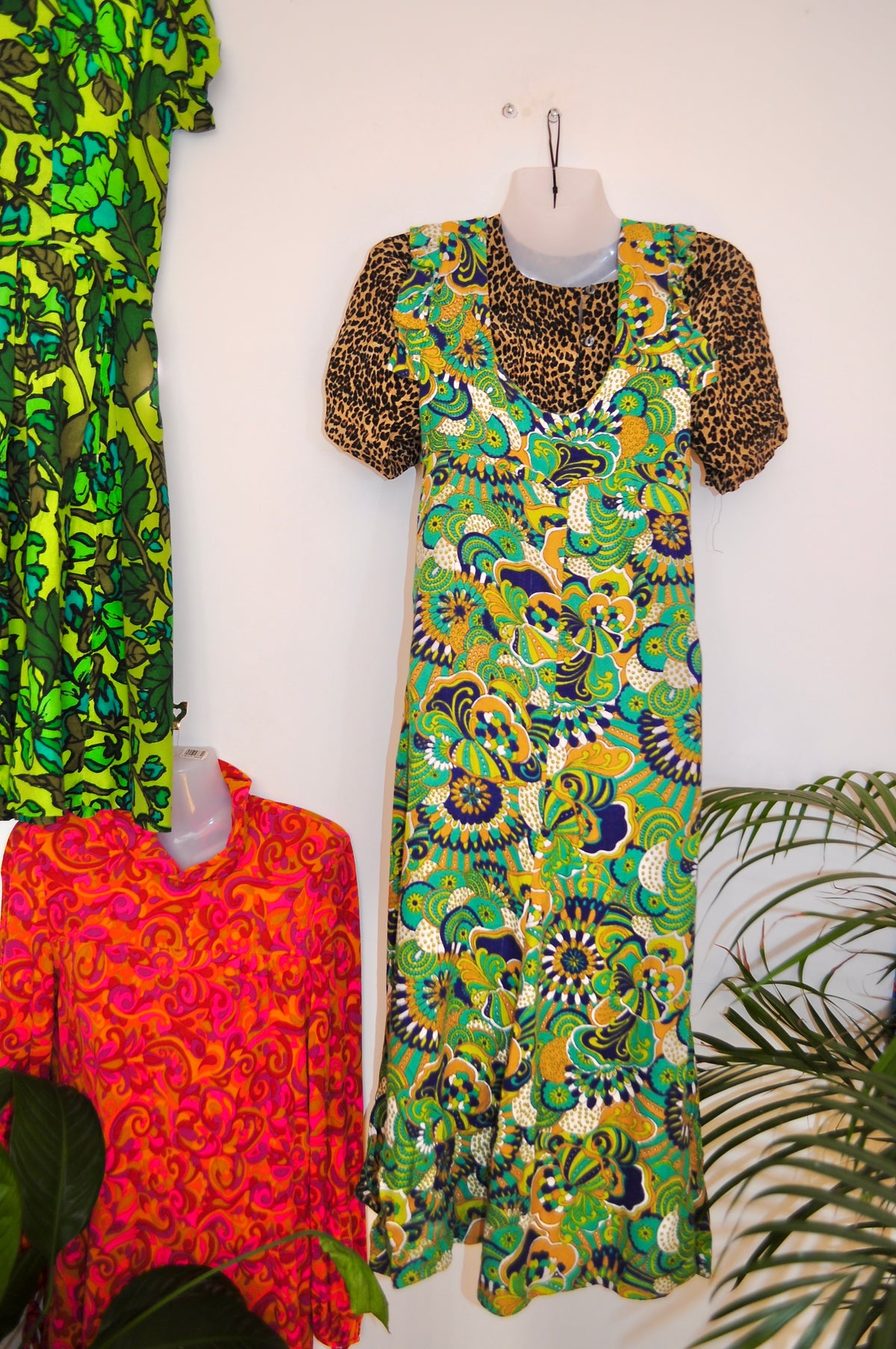 Vintage 70s Green Paisley Frill Midi Dress