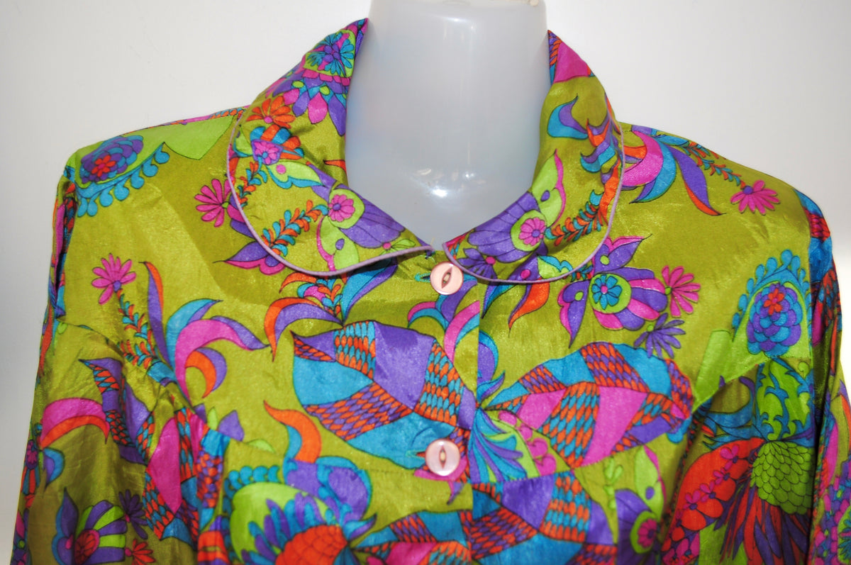 Vintage 60s Green Psychedelic Print House Coat Dress