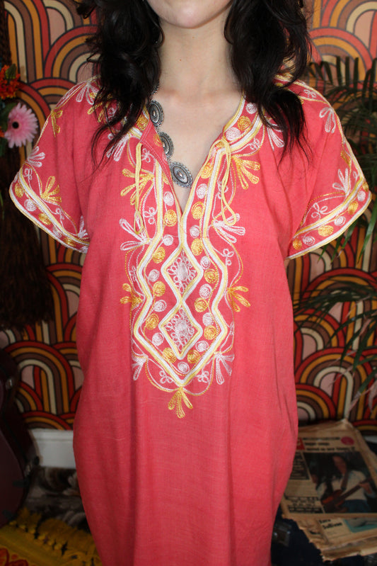 Vintage 70s Coral Peach Kaftan