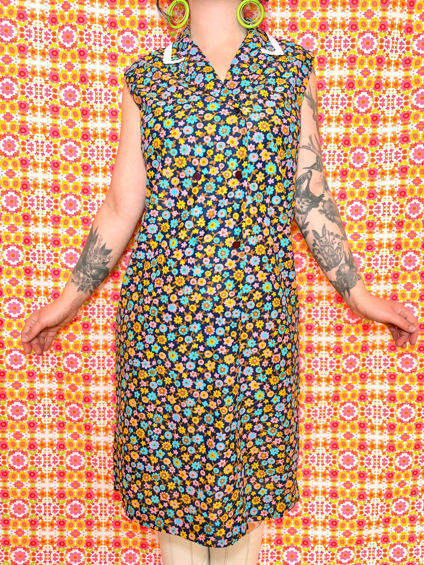Vintage 60s Blue Daisy Button Down Dress