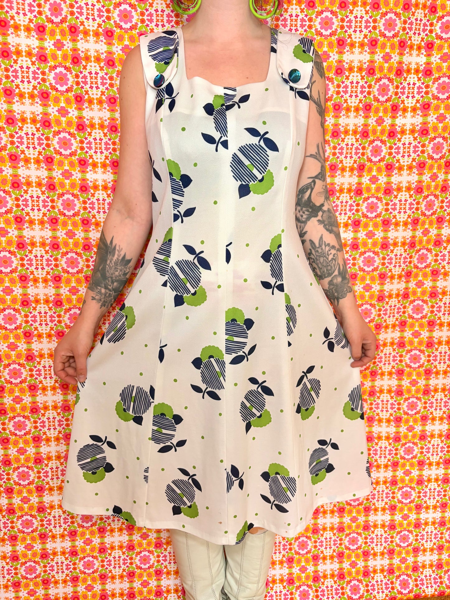 Vintage 70s White Abstract Print Shift Dress