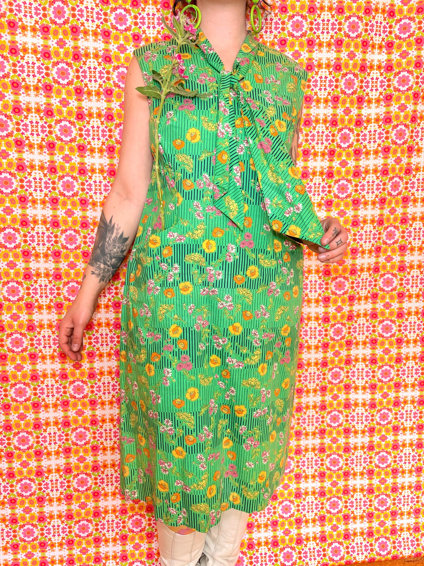 Vintage 60s Green Pussy Bow Shift Dress