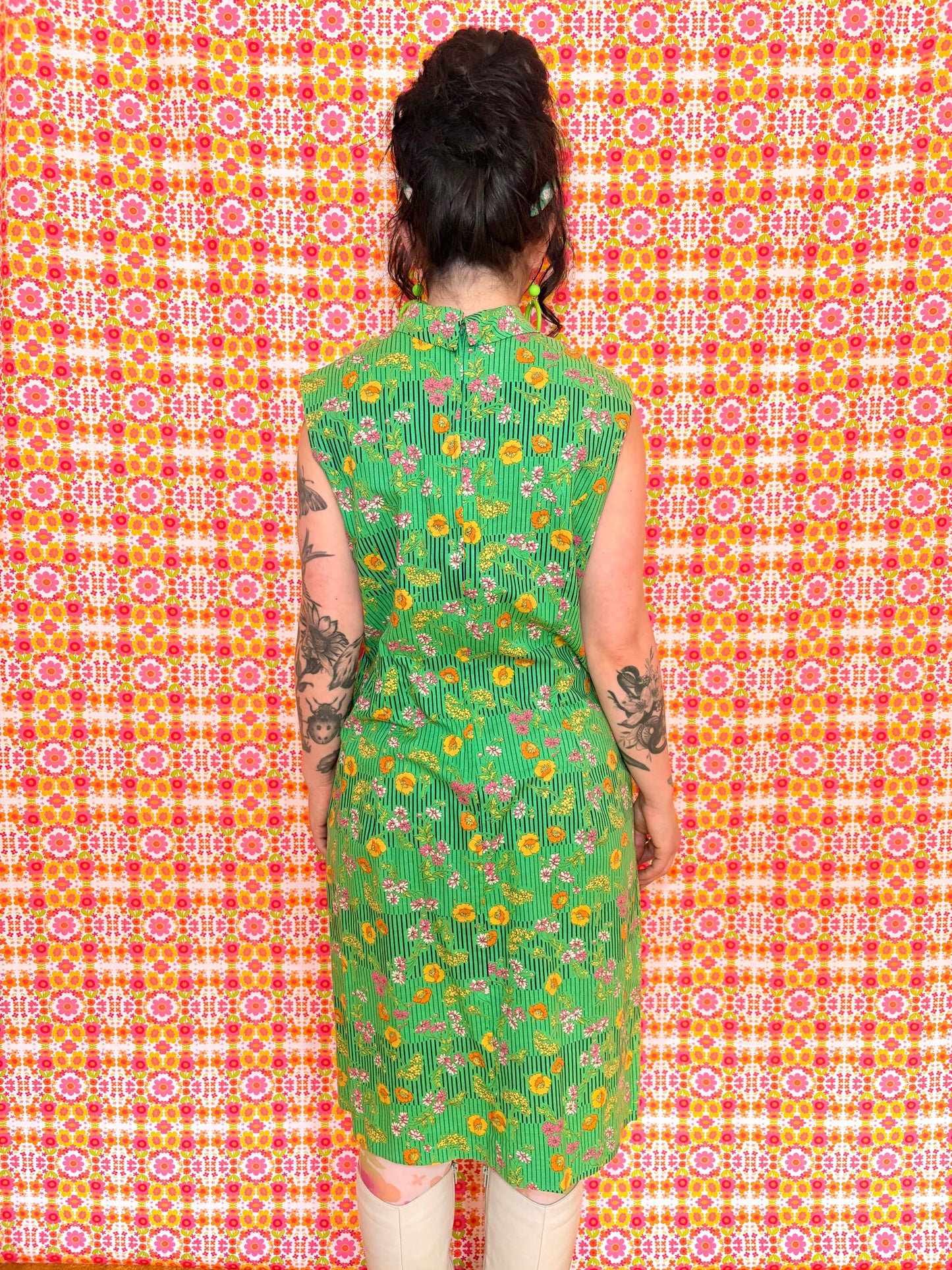 Vintage 60s Green Pussy Bow Shift Dress