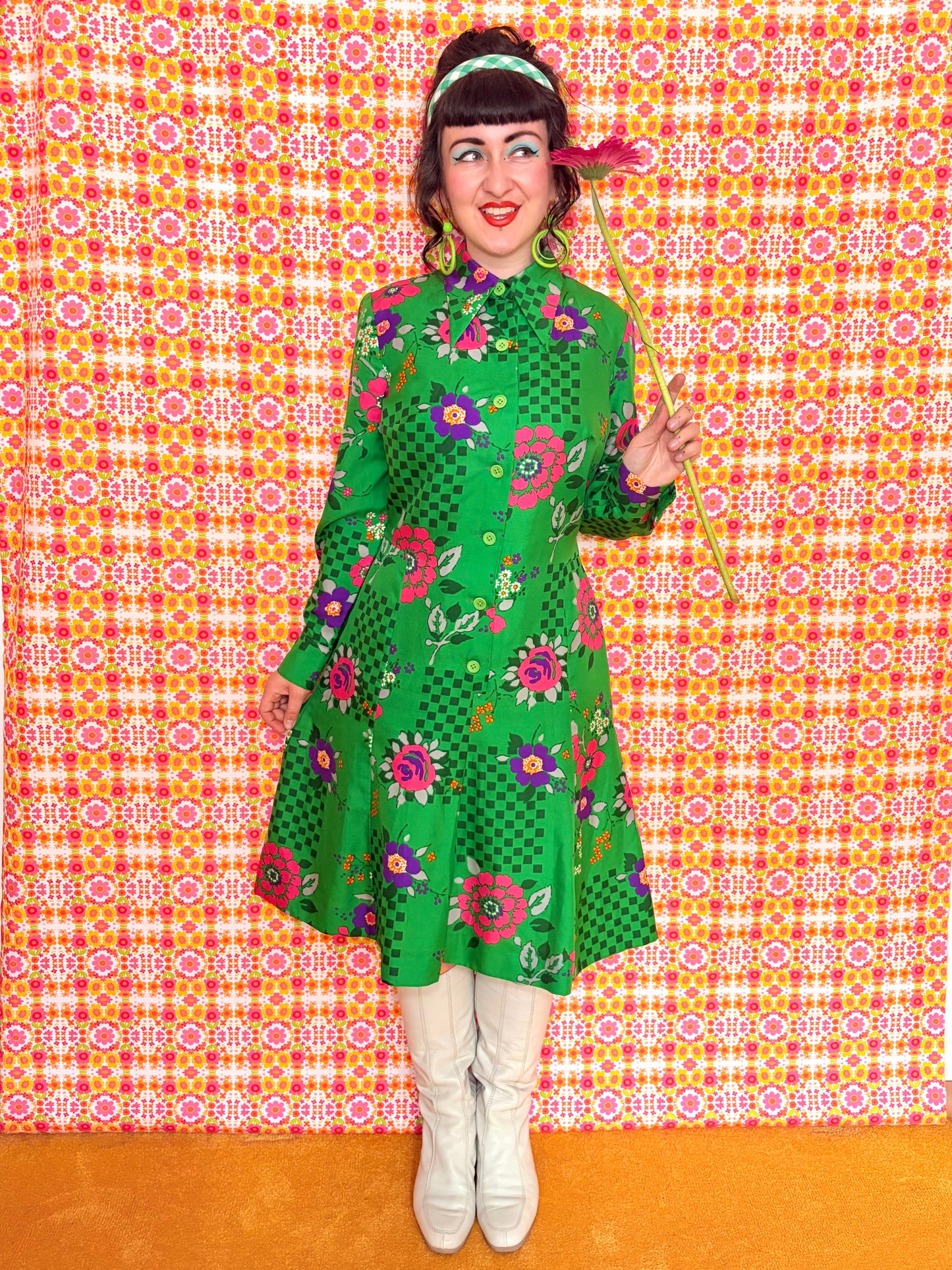Vintage 60s Bright Green Floral Long Sleeve Dress