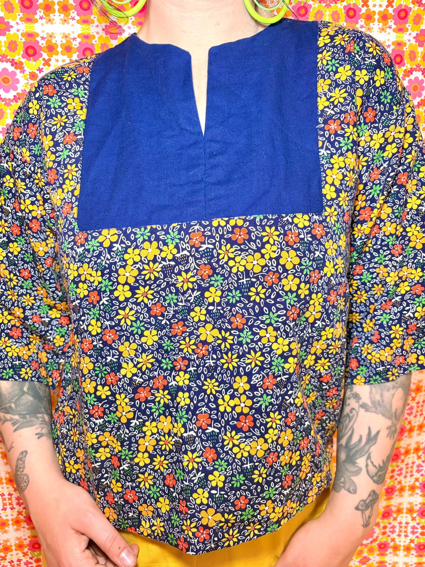 Vintage 70s Blue Floral Cropped Tunic