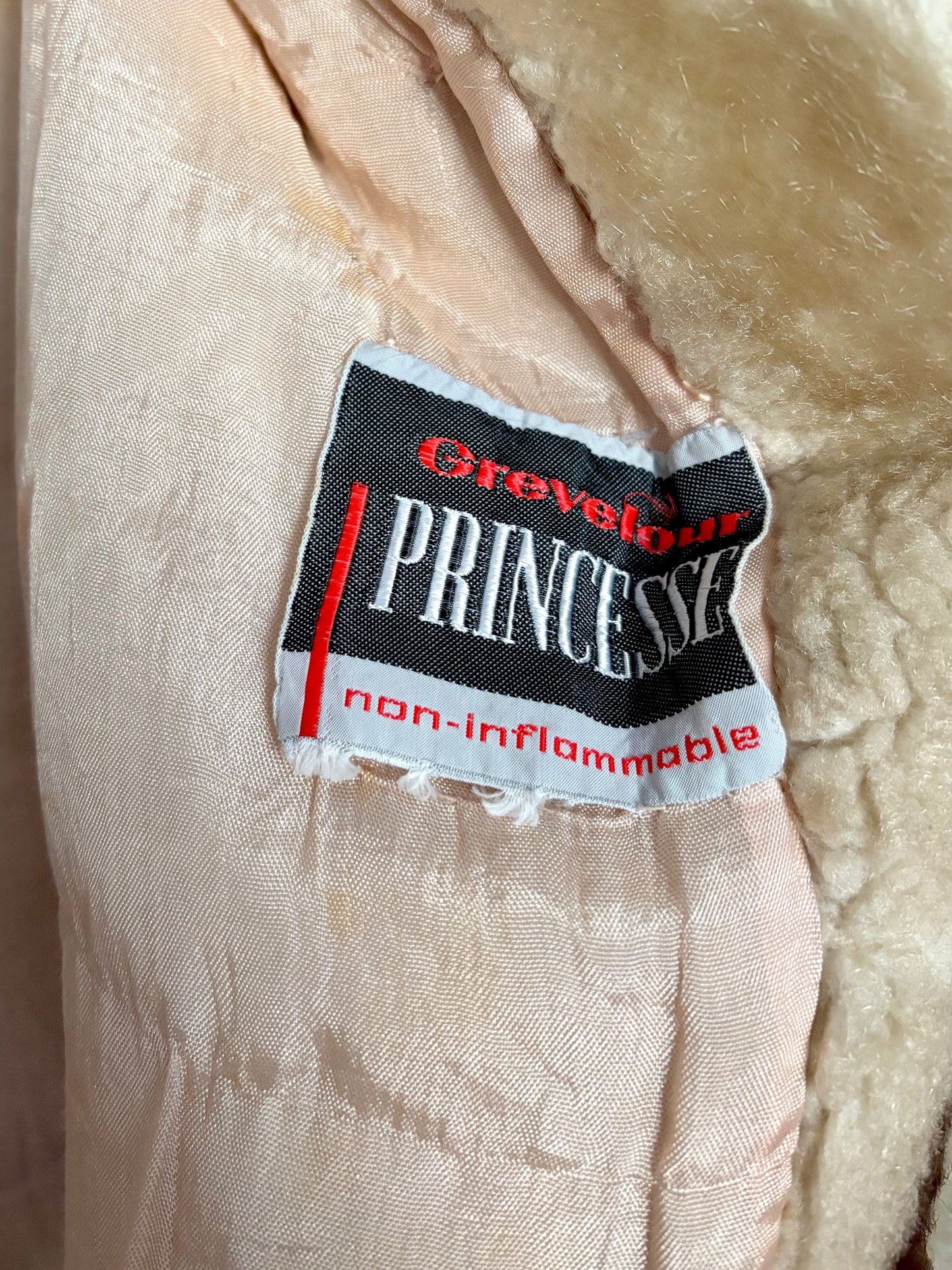 Vintage 60s Cream Faux Fur Coat